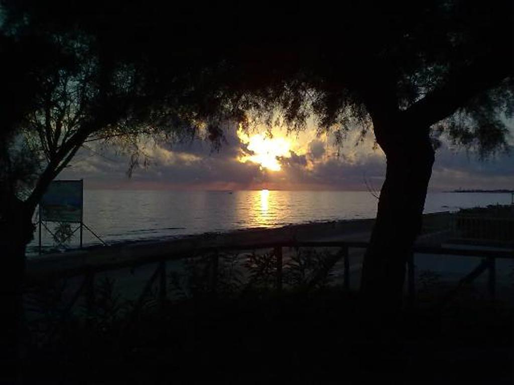 Terrazza A Mare Corallo مارينا دي راغوزا المظهر الخارجي الصورة