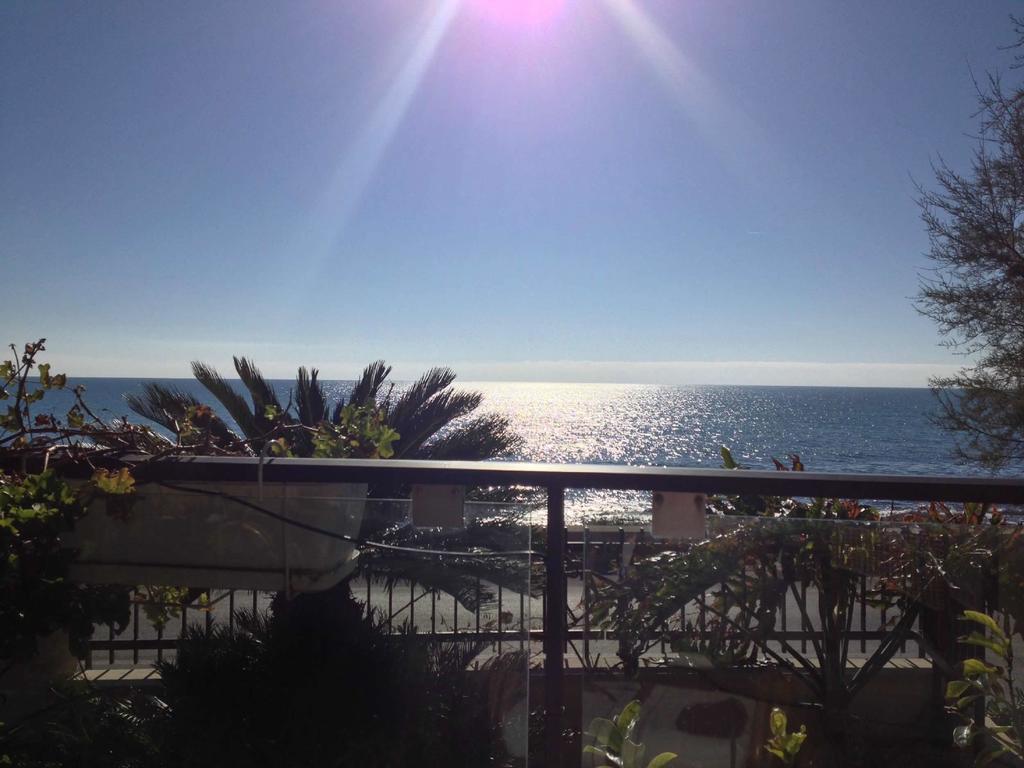 Terrazza A Mare Corallo مارينا دي راغوزا المظهر الخارجي الصورة