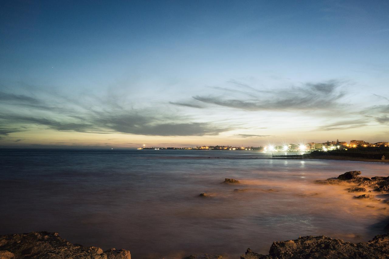 Terrazza A Mare Corallo مارينا دي راغوزا المظهر الخارجي الصورة
