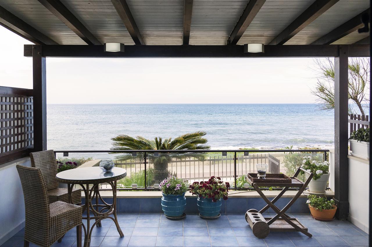Terrazza A Mare Corallo مارينا دي راغوزا المظهر الخارجي الصورة